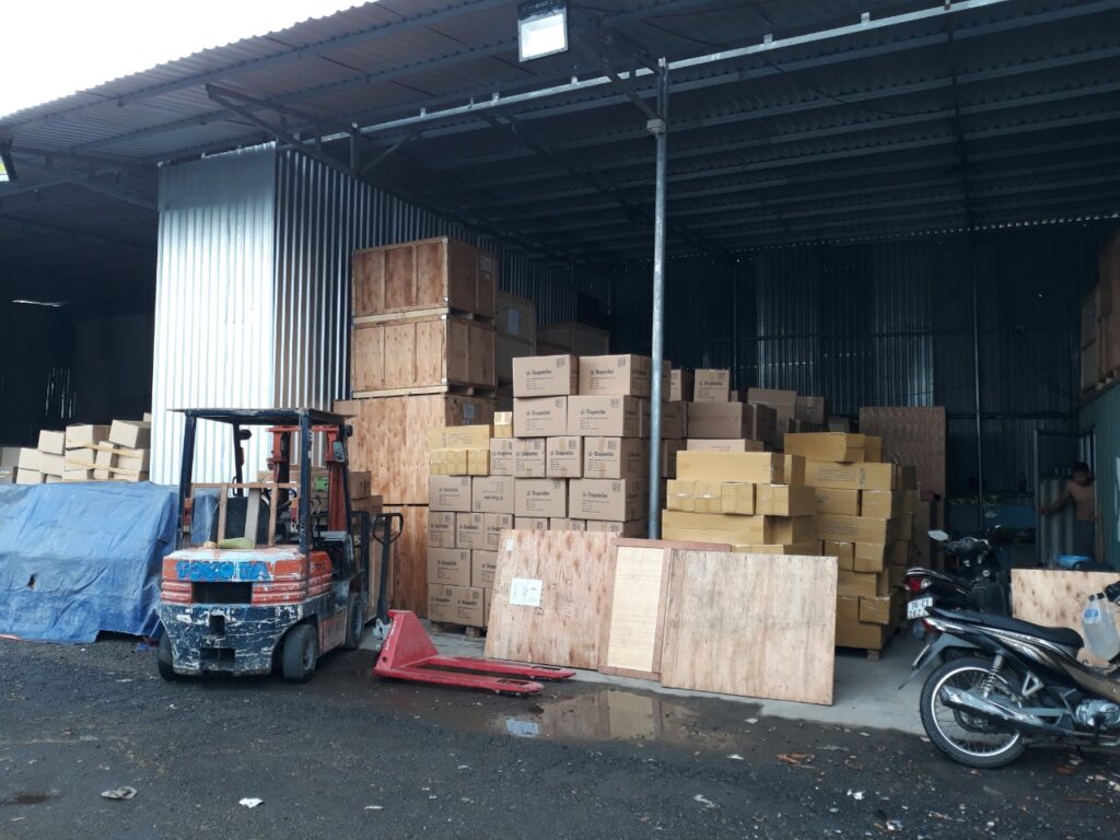 Dịch vụ ghép hàng và chở hàng nguyên xe